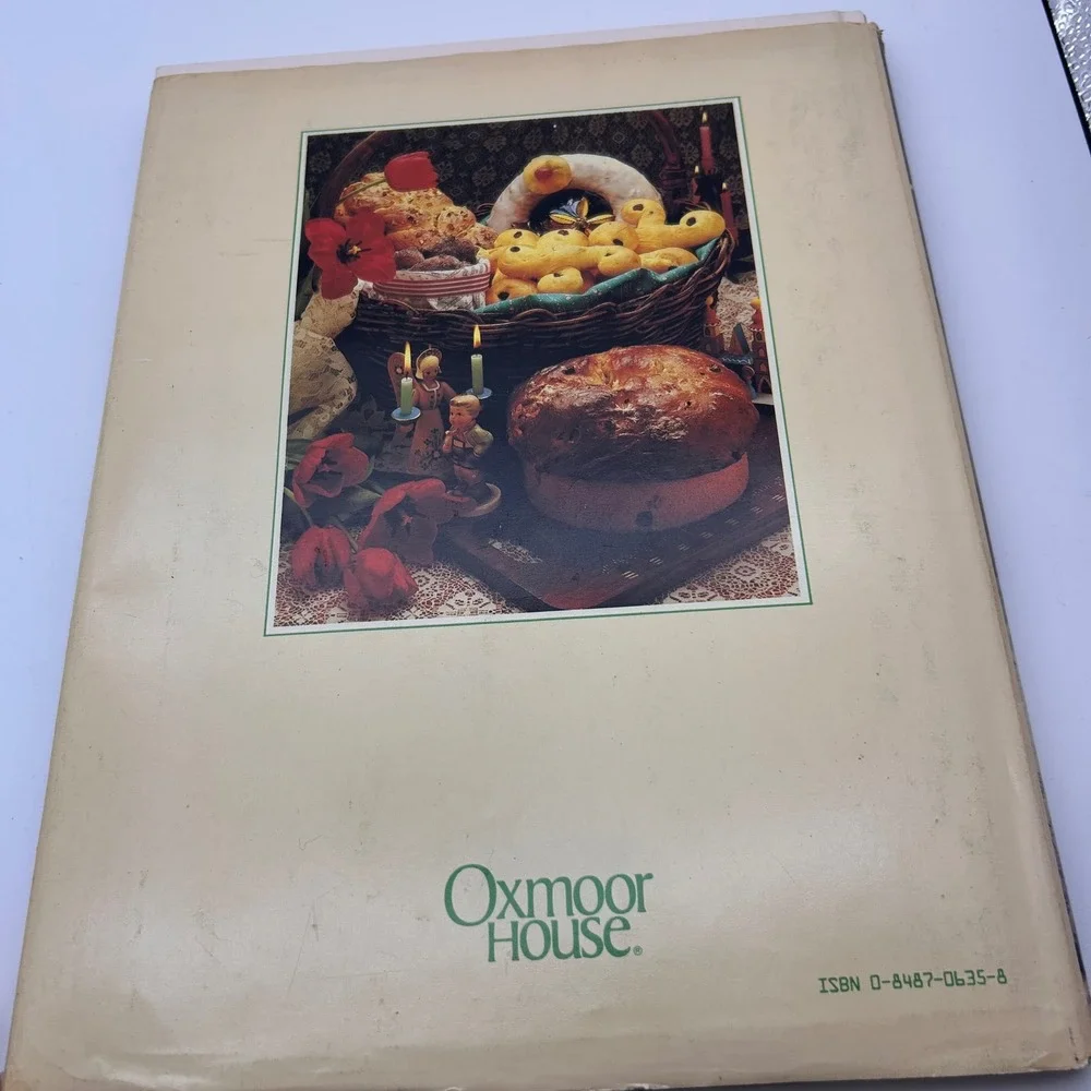 Vintage Decorating & Craft Ideas for Christmas 1984 Oxmoor House Hardcover Book